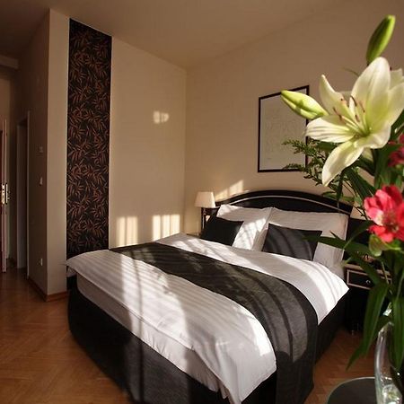Vesta Domus Hotel Roma Cameră foto